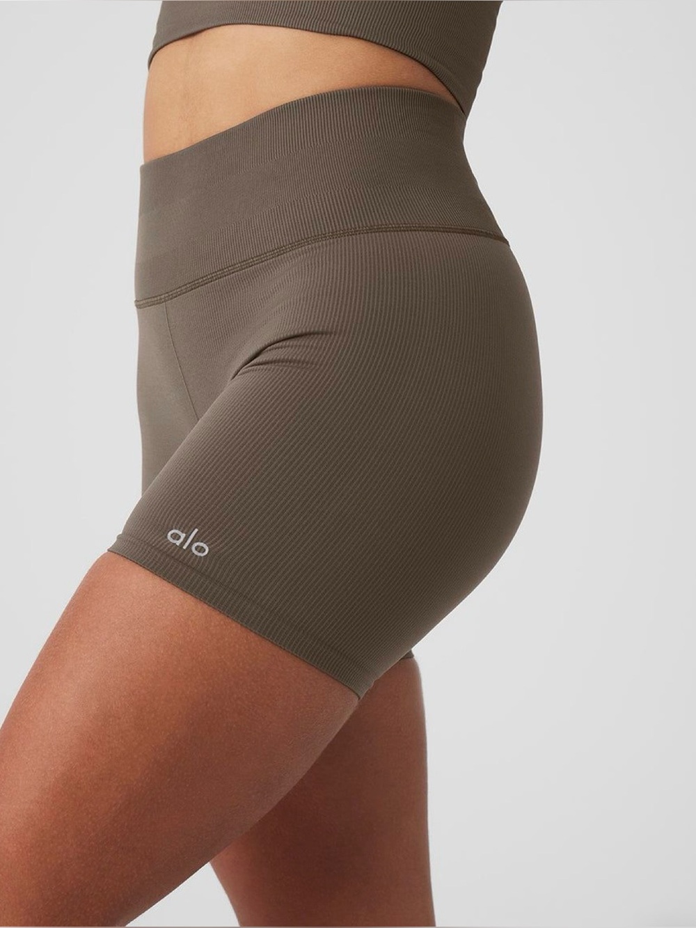 ALO Yoga Seamless Ribbed High-Rise Bike Shorts in Olive Tree- NWOT